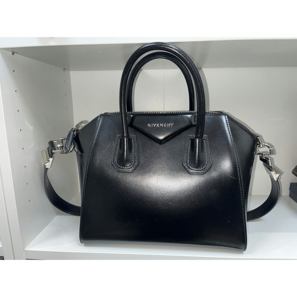 Givenchy Antigona Small Leather Satchel - Picture 4 of 4